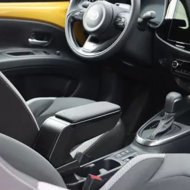   RATI ARMSTER S Armlehne TOYOTA AYGO HYBRID 2026-  [schwarz,vegan Leder]